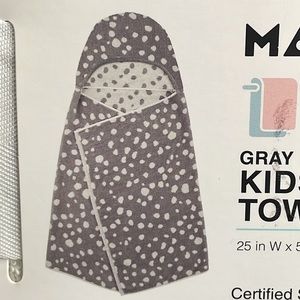 KIDS HOODED TOWEL - New